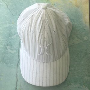 • Hurley • white with black stripes hat